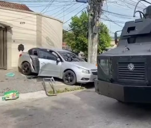 Chefe do tráfico da Cidade de Deus, Carlinhos Cocaína, é morto durante operação da PM