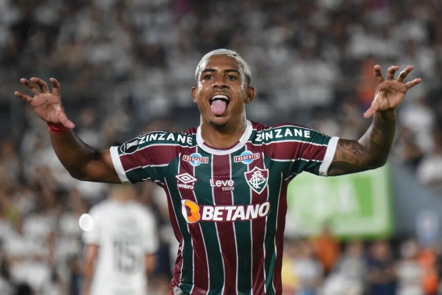 Clube de Textor faz proposta para tirar John Kennedy do Fluminense