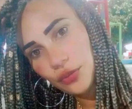 Corpo de jovem desaparecida é encontrado enterrado no quintal da casa do ex