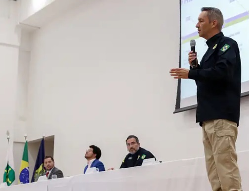 PRF começa a testar câmeras corporais no segundo semestre no Rio