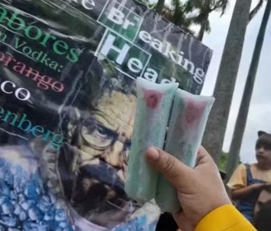 Polícia investiga suposta venda de “sacolé com bala” em ensaios de blocos de carnaval no Rio