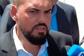 Prefeito e presidente da Câmara saem do MP ainda sem consenso sobre o orçamento de Campos