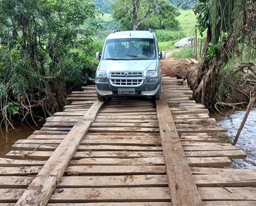 Após reportagem do Manchete RJ, Prefeitura de Campos entrega ponte, mas ainda provisória, no Imbé