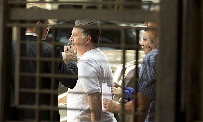 Cláudio Castro e esposa processam Anthony Garotinho por calúnia e difamação