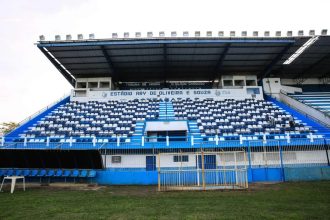 Prefeitura de Campos afirma que não tem como investir no Goytacaz; diretoria do clube rebate: “existe um problema pessoal conosco”