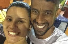 Irmã do ex-jogador Léo Moura é presa por suspeita de aplicar “golpe do camarote” na Sapucaí