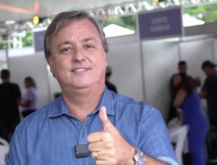 TSE nega recurso e afasta prefeito de Búzios, Alexandre Martins