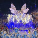Motorista de carro alegórico da Portela é pego pela Lei Seca no dia do Desfile das Campeãs