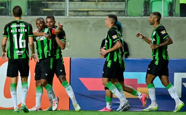 Time de futebol profissional do América Mineiro treinará no CT do Americano em março