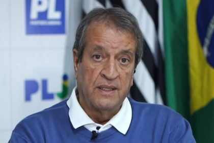 Valdemar Costa Neto, presidente do PL, é preso em flagrante por porte ilegal de arma