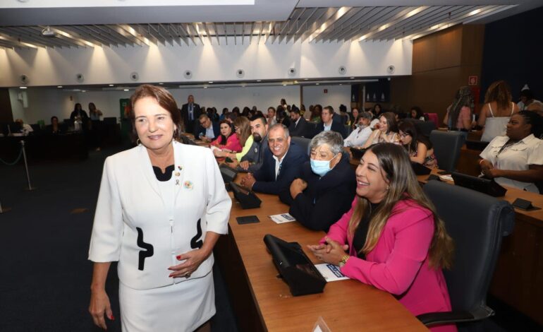 Vice na chapa de Carla Caputi será nome indicado pelo PT de SJB