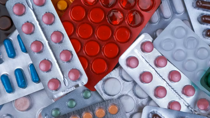 Preço dos medicamentos sobe até 4,5% a partir de hoje
