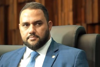 Deputado Thiago Rangel sobre a Enel: “População paga para receber serviço vergonhoso”