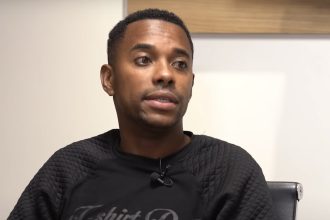 Robinho é preso pela Polícia Federal e vai cumprir pena de 9 anos em regime fechado por estupro