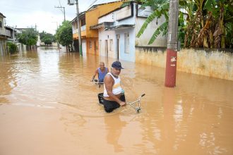 Confira pontos de doações para vítimas das chuvas em Campos