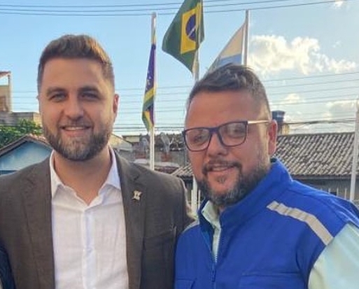 Wladimir exonera Charles Guerreiro
