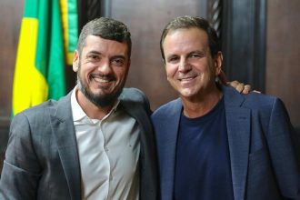 Deu match foto de Rodrigo Bacellar e Eduardo Paes