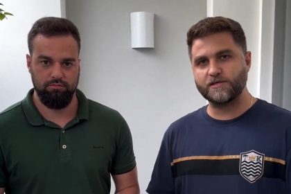 Caio não segue decisão do PSD, declara apoio a Wladimir e recebe elogio de Garotinho