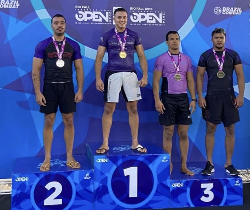 Atleta de São João da Barra conquista 1º lugar Internacional Rio Fall NOGI