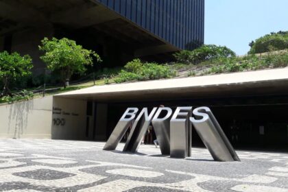 BNDES anuncia concurso com 150 vagas e salário inicial de R$ 20,9 mil