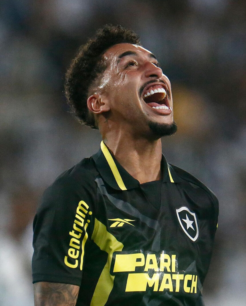 Quissamense Kauê marca seu primeiro gol como profissional e Botafogo é campeão da Taça Rio