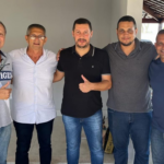 “Oposição 100% unida”, diz Dandinho, atual presidente da Câmara de Carapebus, ao anunciar apoio do ex-prefeito Amaro Fernandes