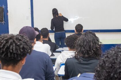 28 anos depois de aprovar lei, Estado do Rio terá eleições para diretores de escolas estaduais