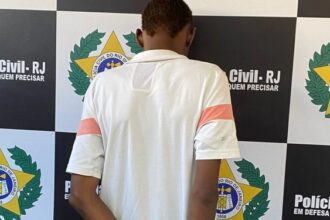 Com mandado de prisão expedido em Macaé Polícia Civil prende suspeito de roubo em Carapebus