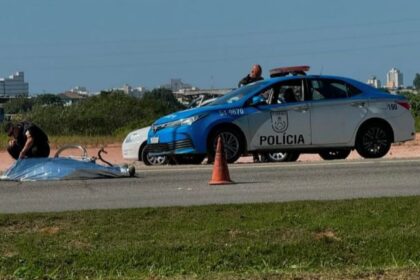 Ciclista é morto a tiros quando passava pela Linha Azul, em Macaé