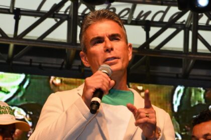 Ministro do STF determina retirada de tornozeleira do bicheiro Rogério Andrade