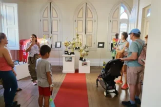 Projeto de caminhadas Walking Tour inicia novo roteiro em Macaé