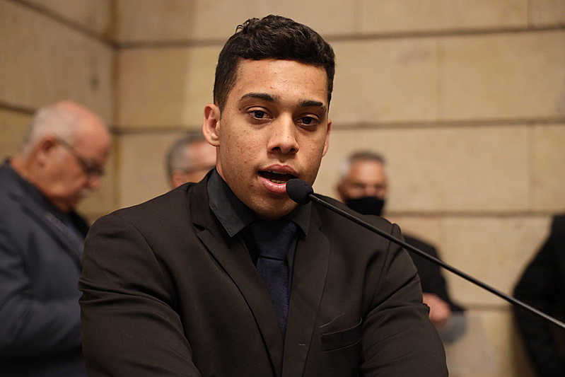 Processo de Gabriel Monteiro terá que recomeçar do zero após juiz ser declarado suspeito