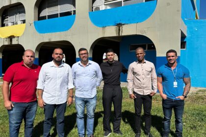 Restaurante Popular em Guarus: Marquinho Bacellar recebe comitiva do Governo do Estado e avalia local para instalação