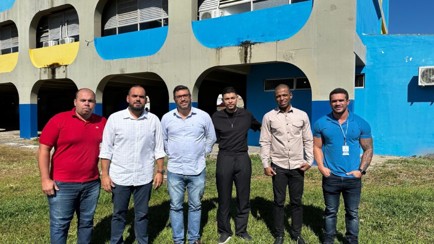 Restaurante Popular em Guarus: Marquinho Bacellar recebe comitiva do Governo do Estado e avalia local para instalação