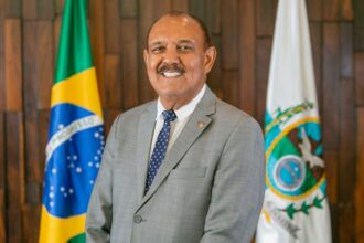 Deputado estadual Otoni de Paula Pai morre aos 71 anos