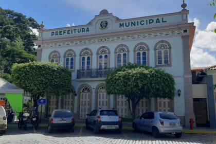 MPRJ obtém liminar que suspende concurso público da prefeitura de Duas Barras