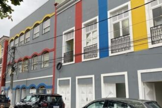 TCE-RJ suspende licitação de R$ 34 milhões para manutenção de unidades escolares da Prefeitura de SJB