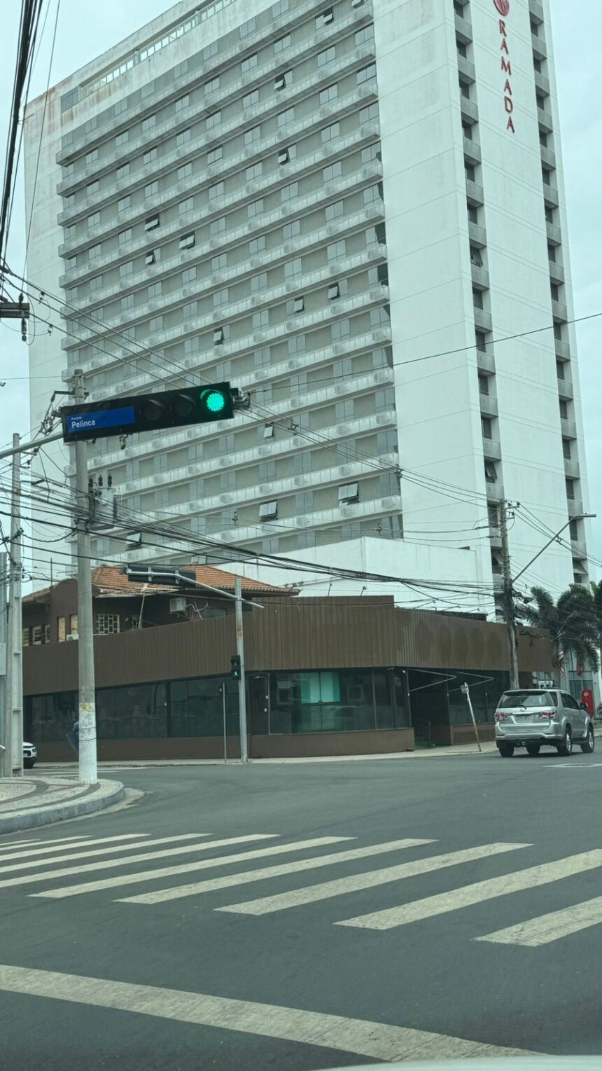 Mundo Animal, em Campos, fecha as portas