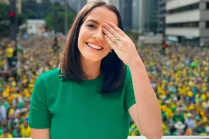 Morre, aos 39 anos, a deputada federal Amália Barros