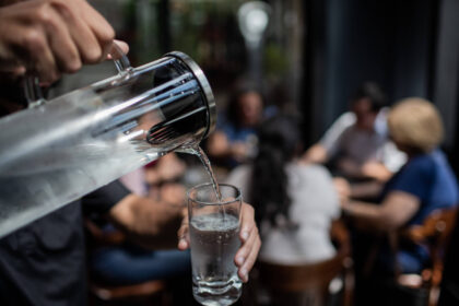 STF retoma análise de lei do Estado do Rio que obriga bares e restaurantes a fornecer água filtrada gratuita