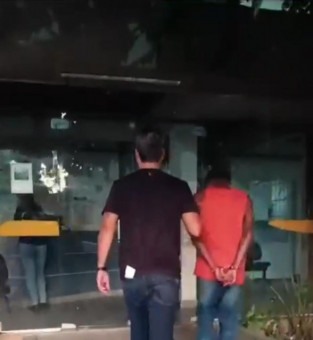 Homem bate na companheira após ela negar dinheiro para ele comprar drogas