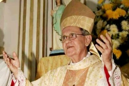 Bispo Emérito de Campos tem sedação retirada e acorda aos poucos