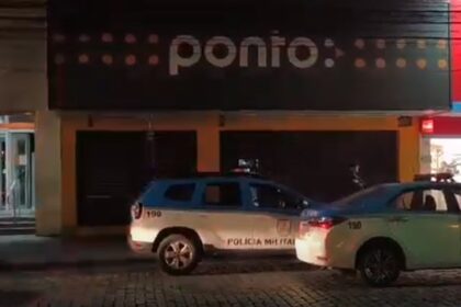 Bandidos tentam arrombar e furtar cofre de antiga Pontofrio