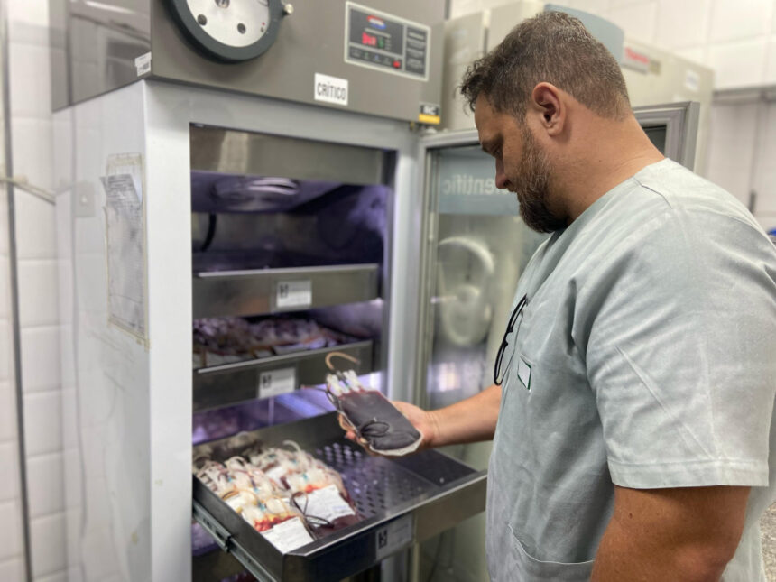 Saiba como sua doação de sangue pode salvar quatro vidas