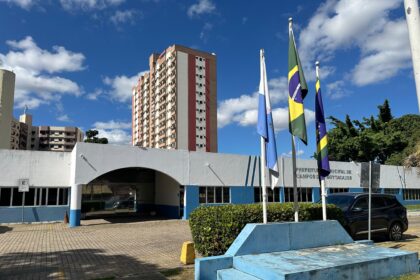 Após série de matérias do Manchete RJ, Prefeitura de Campos divulga data do pagamento dos profissionais que estão com salários atrasados