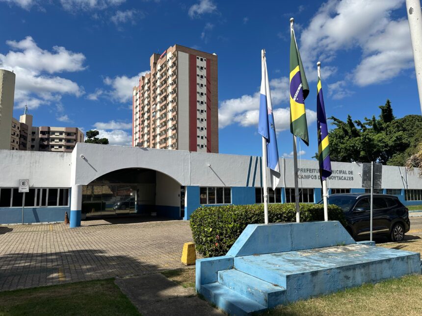 Após série de matérias do Manchete RJ, Prefeitura de Campos divulga data do pagamento dos profissionais que estão com salários atrasados