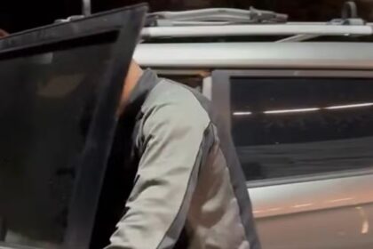 Policial civil embriagado se envolve em acidente de trânsito e usa o cargo para tentar intimidar populares 