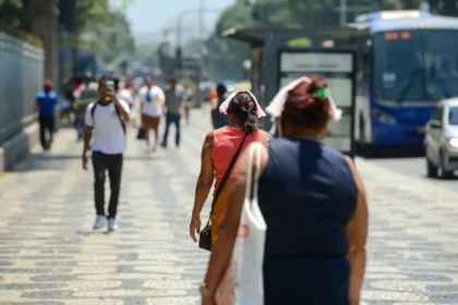 Rio vai monitorar temperaturas altas e classificar ondas de calor