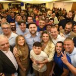 Sem a presença de Garotinho e Rosinha, Wladimir confirma candidatura a prefeito em convenção na CDL