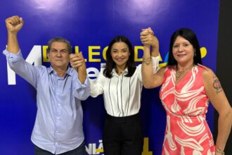 Magal retira candidatura a prefeito, declara apoio a Madeleine e buscará retorno à Câmara